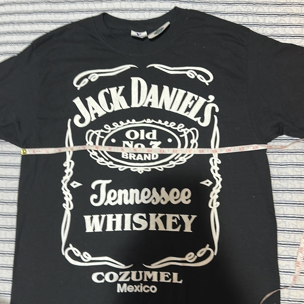 NWT Jack Daniel’s Tennessee Whiskey T-Shirt Size Medium - Picture 4 of 7